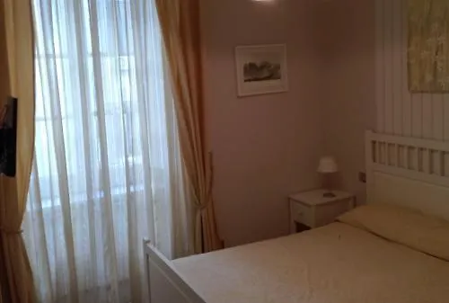 B&B Sanfelice Centro Storico Napoli 3*, Naples Italie
