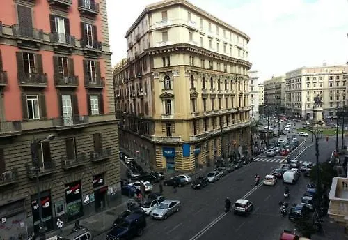 B&B Sanfelice Centro Storico Napoli Couette-café
