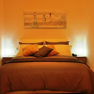 Bed & Breakfast Chiaia 216